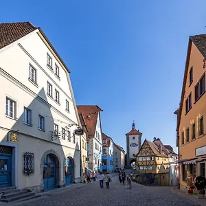 Gaestehaus Ploenlein - Goldener Hirsch Rothenburg Rothenburg ob der Tauber